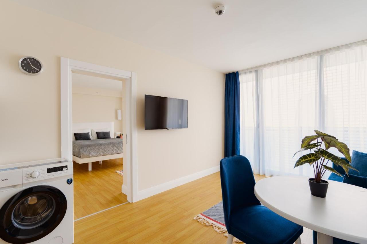 Apartamento Grand City Real Estate Batumi Exterior foto