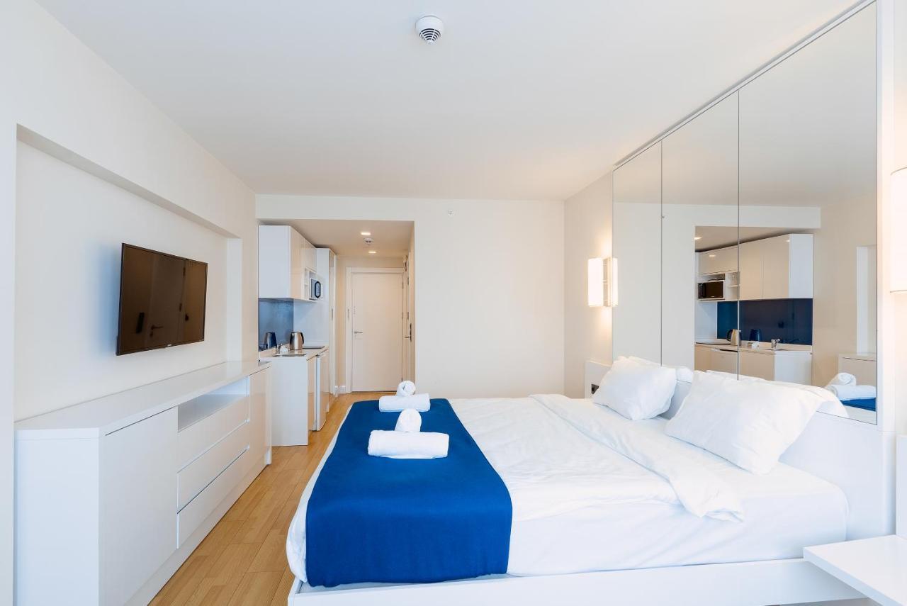 Apartamento Grand City Real Estate Batumi Exterior foto