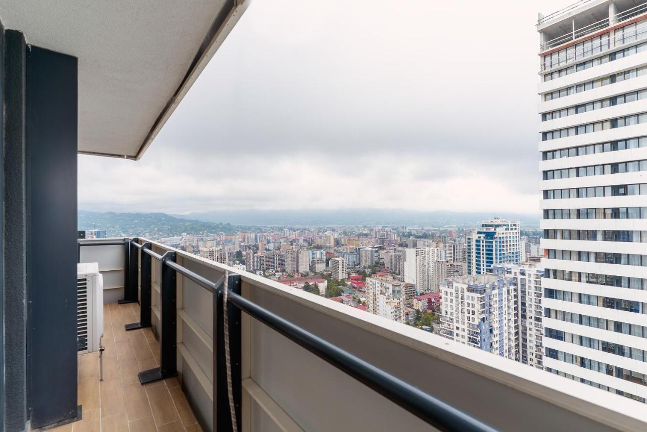 Apartamento Grand City Real Estate Batumi Exterior foto