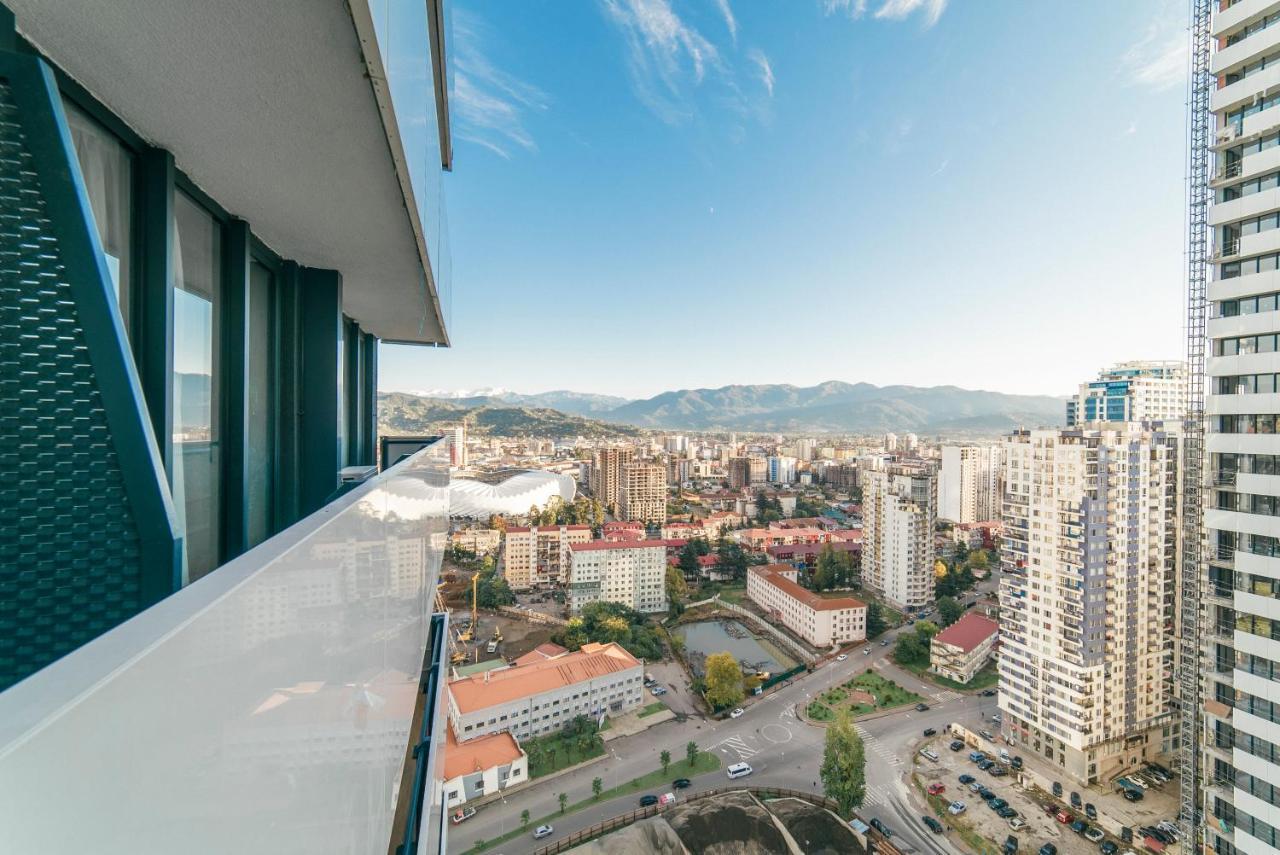 Apartamento Grand City Real Estate Batumi Exterior foto