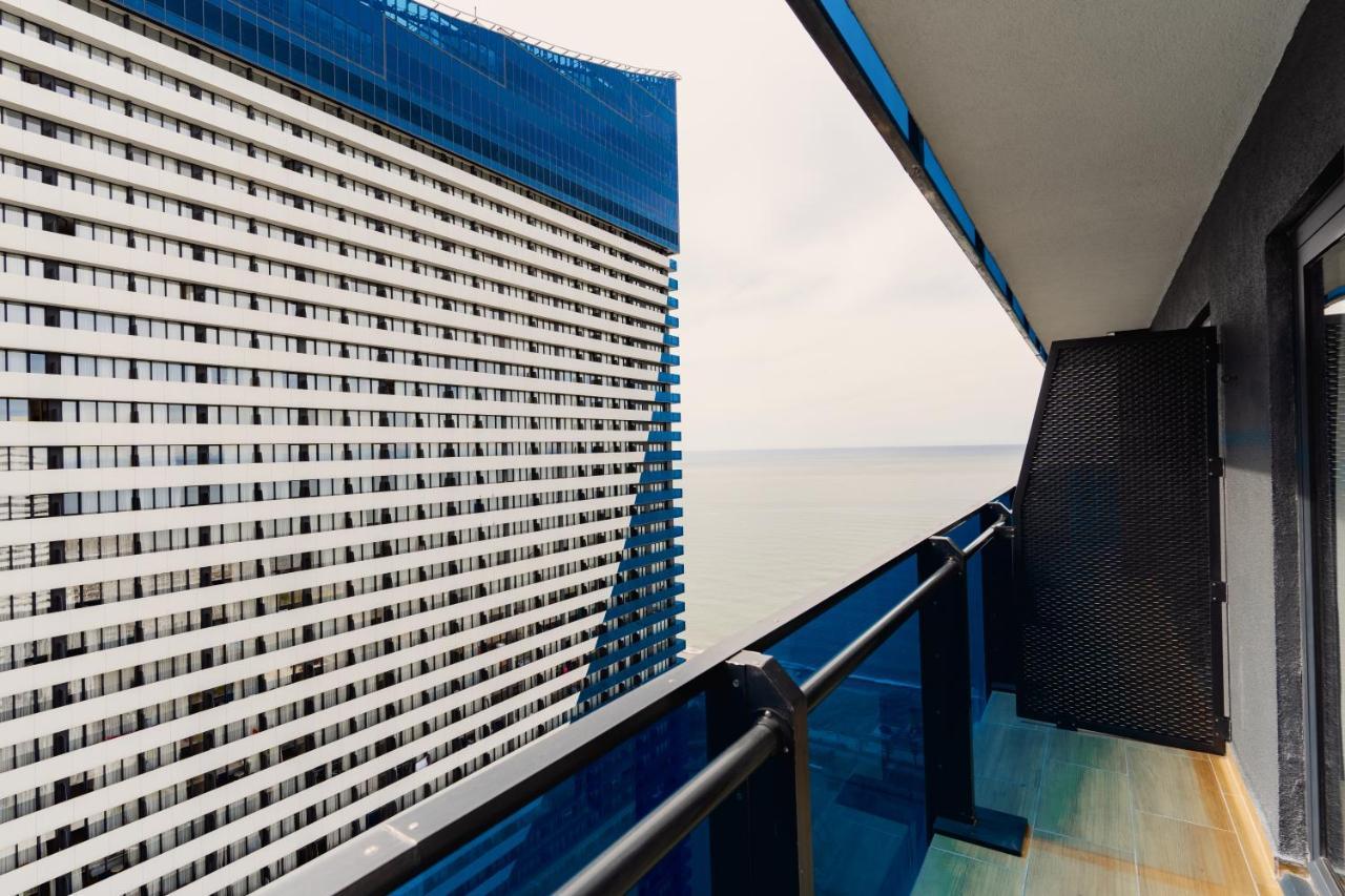 Apartamento Grand City Real Estate Batumi Exterior foto