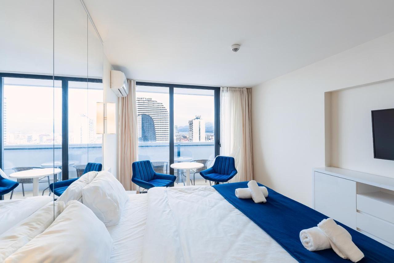 Apartamento Grand City Real Estate Batumi Exterior foto