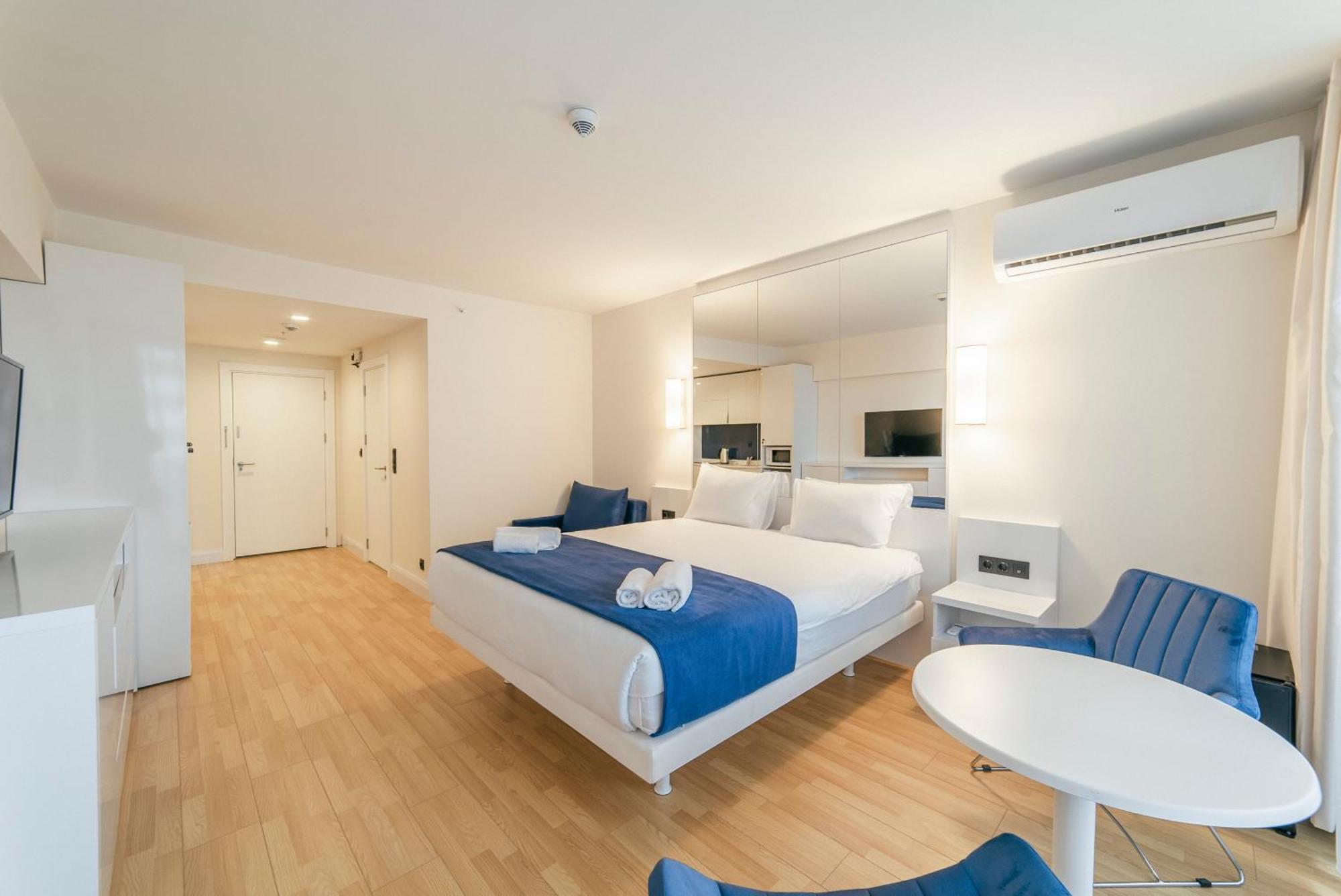 Apartamento Grand City Real Estate Batumi Exterior foto
