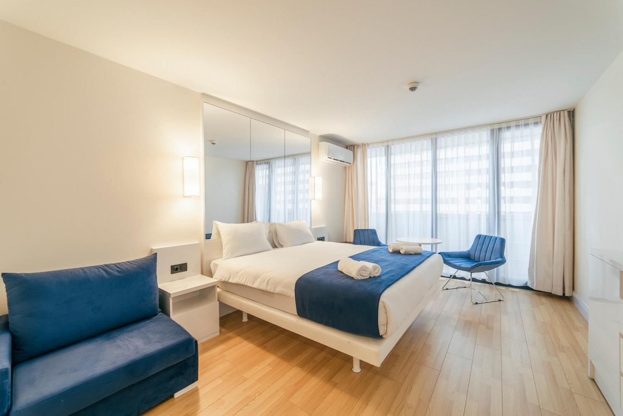 Apartamento Grand City Real Estate Batumi Exterior foto